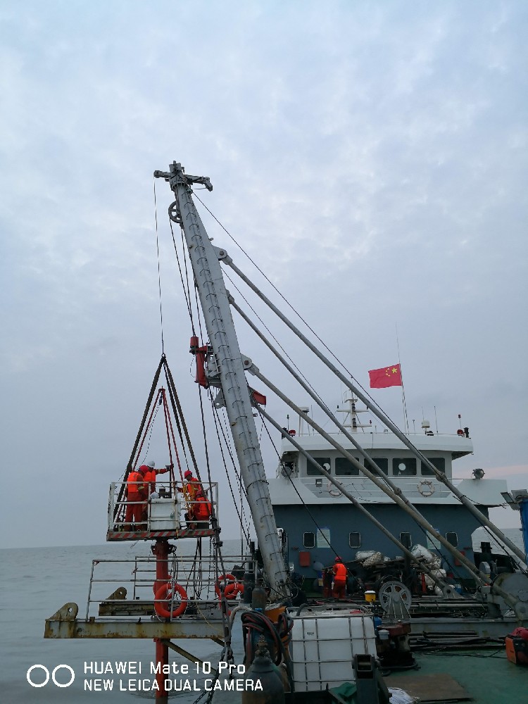 波浪補(bǔ)償海洋靜力觸探系統(tǒng)